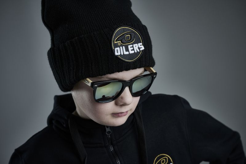 Solbriller med Oilers design